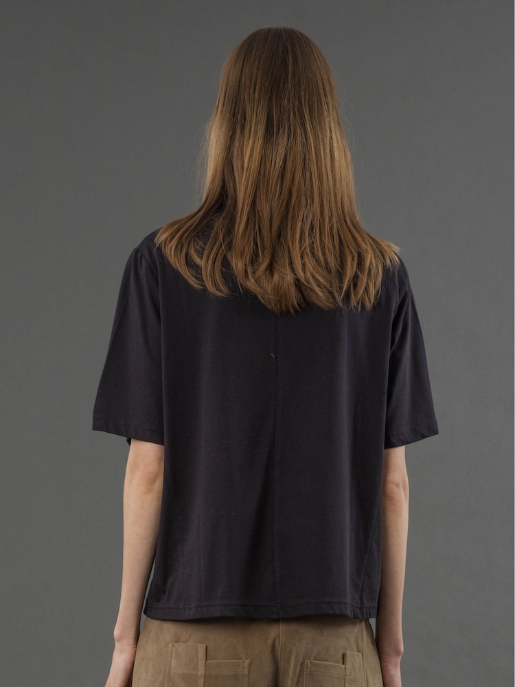 Religion Black Relaxed Fitted Elegance Graphic 100% Cotton T-Shirt with Rose Artwork - Image 2 of 6