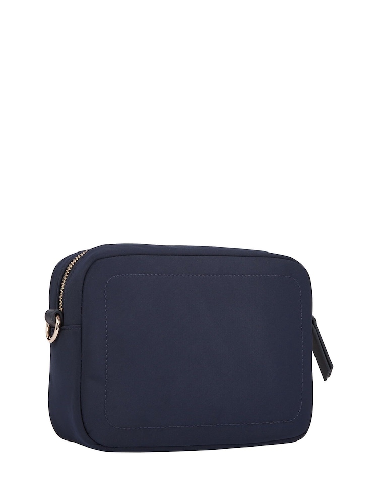 Tommy Hilfiger Blue Spring Camera Bag - Image 2 of 5