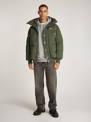 Tommy Jeans Green Relaxed Branded Puffer Jacket - Image 3 of 7