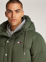 Tommy Jeans Green Relaxed Branded Puffer Jacket - Image 4 of 7