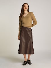 Tommy Hilfiger Natural Cotton Cable V-Neck Jumper - Image 4 of 6