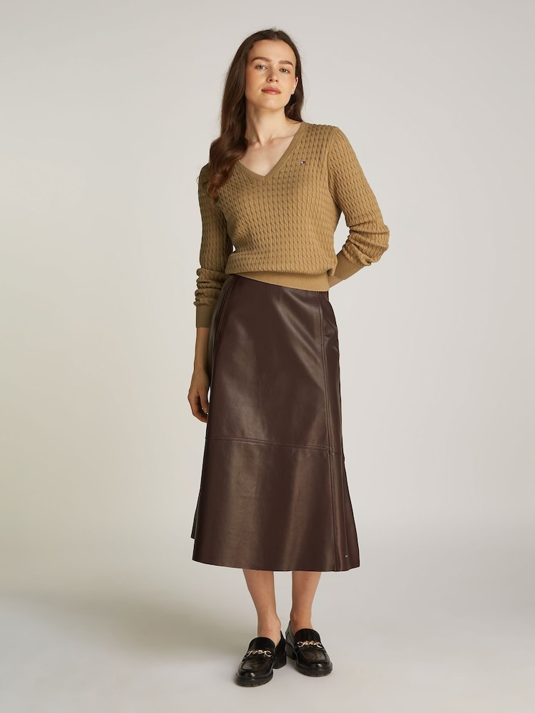 Tommy Hilfiger Natural Cotton Cable V-Neck Jumper - Image 4 of 6