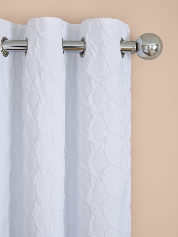 Textured Embossed Square Blackout/Thermal Eyelet Curtains - Изображение 1 из 7