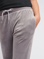 رمادي - بنطلون رياضي مرصّع بقصّة مناسبة للأحذية الطويلة للبنات من Juicy Couture - صورة 2 من 7