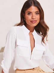 Blanc - Chemisier à poche utilitaire Lipsy zippé sur le devant - Image 1 de 5