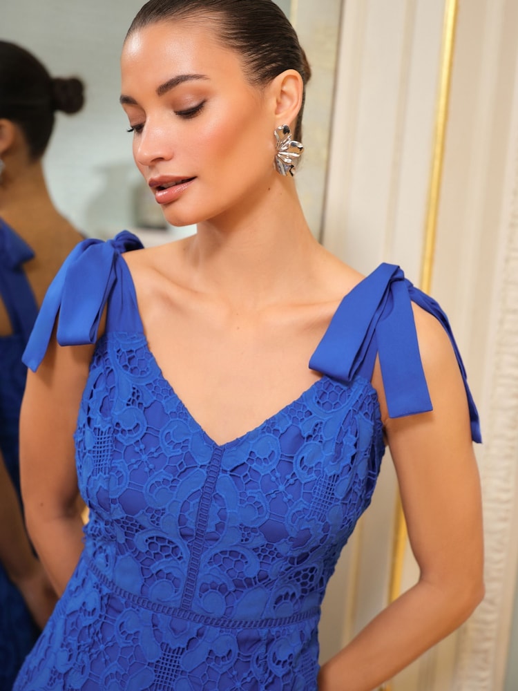 Love & Roses Cobalt Lace Tie Shoulder Midi Dress - Image 2 of 4 Love & Roses Cobalt Lace Tie Shoulder Midi Dress - Image 2 of 4