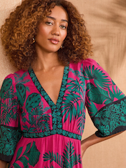 Love & Roses Pink Tropical Printed V-Neck Kimono Sleeve Midi Dress - Image 2 of 4