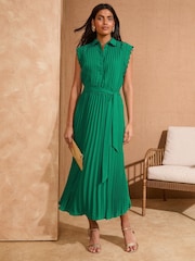 Love & Roses Green Pleated Tipped Scallop Midi Shirt Dress - Image 4 of 4