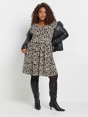 Yours Curve Orange Leopard Print Textured Midi Dress - Image 2 of 5