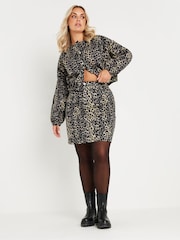 Yours Curve Natural Limited Denim Leopard Print Mini Skirt - Image 4 of 8