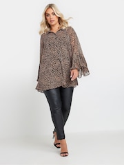 Yours Curve Black Pleated Back Shirt - Image 2 of 5