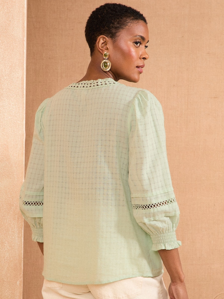 Love & Roses Mint Green Texture Ruffle Detail 3/4 Sleeve Blouse - Image 4 of 4