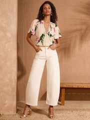 Love & Roses White/Ecru Tropical Sequin V-Neck blouse - Image 3 of 4