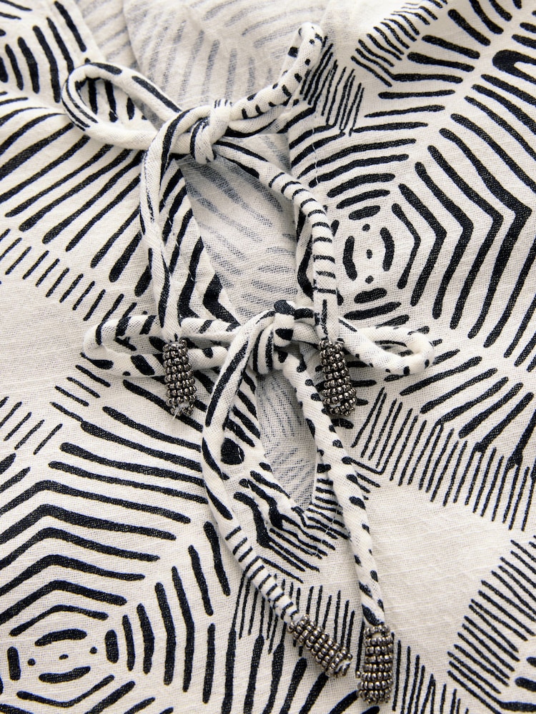 Black/White Beach Kaftan - Image 2 of 3