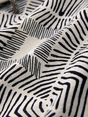 Black/White Beach Kaftan - Image 3 of 3