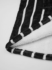 Vanilla Underground Black Unisex Kids Disney Nightmare Before Christmas Blanket Hoodie - Image 5 of 6