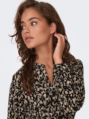 ONLY Black Graphic Printed Tie Waist Tunics - Image 4 of 6