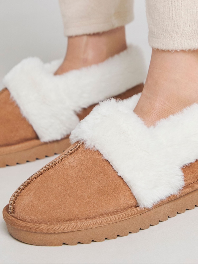 Simply Be Brown Warm Lined Full Back Slippers In Extra Wide Fit - Image 4 of 4 Simply Be Brown Warm Lined Full Back Slippers In Extra Wide Fit - Image 4 of 4