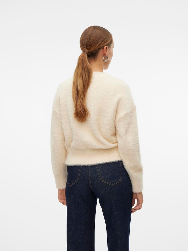 VERO MODA Fluffy Eyelash Long Sleeve Knitted Cardigan - Slika 2 iz 5 VERO MODA Fluffy Eyelash Long Sleeve Knitted Cardigan - Slika 2 iz 5