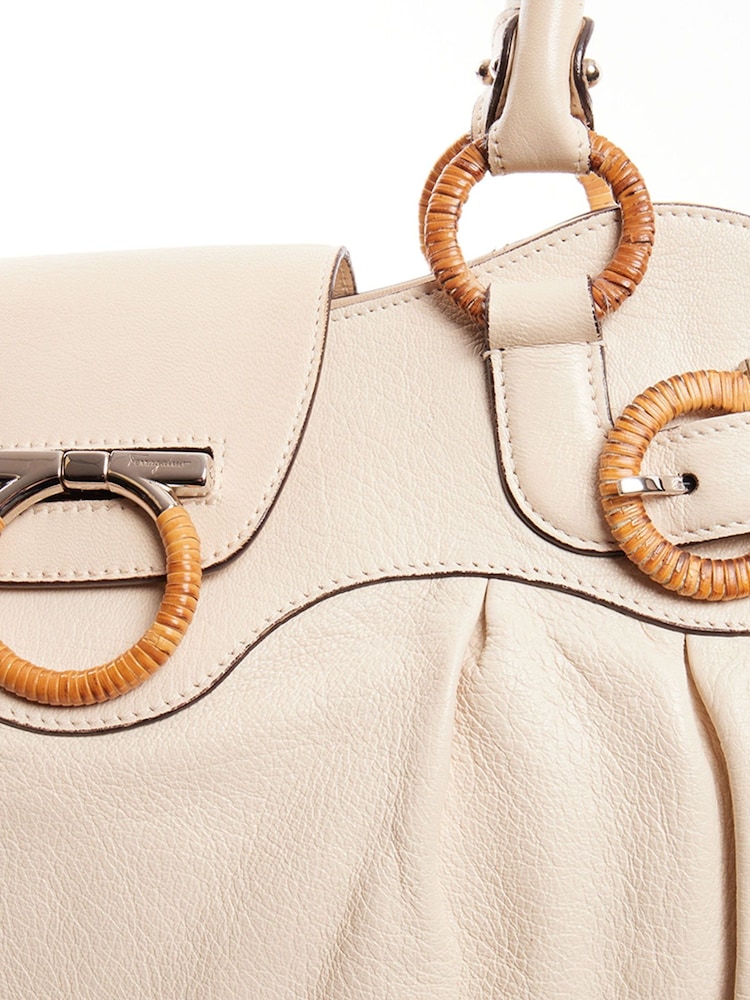 Salvatore Ferragamo White Marisa Handbag - Image 6 of 6