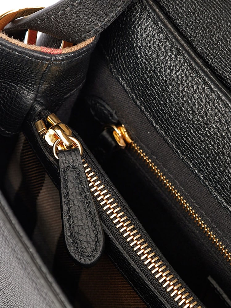 Burberry Black Medium Camberley Tote Leather Handbag - Image 6 of 6