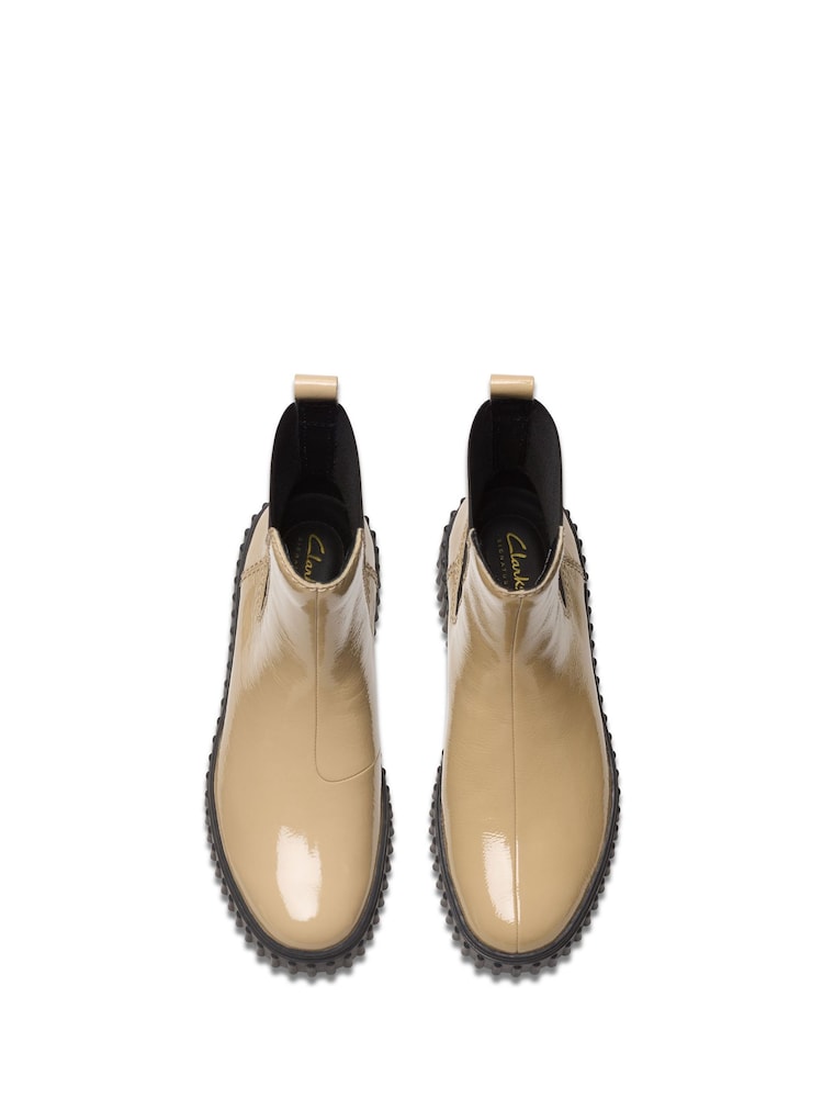 Clarks Cream Leather Torhill Maple Boots - Image 4 of 6
