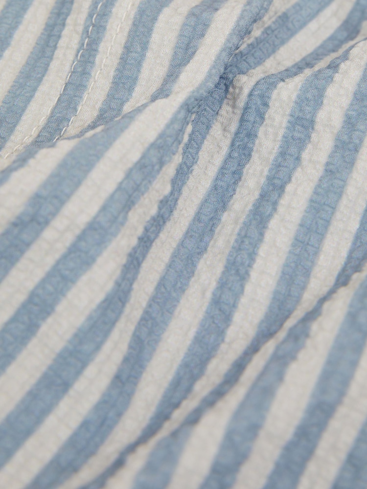 Reiss Soft Blue/White Bay 3-9 yrs Seersucker Striped Swim Shorts - Image 4 of 4
