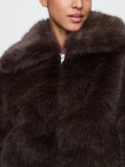 Gap Brown Cropped Faux Fur Jacket - Image 4 of 5
