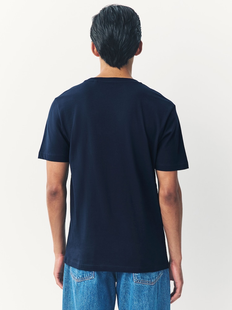 Azul marino - Corte slim - Camiseta de algodón 100% con diseño de ciervo - Imagen 2 de 7 Azul marino - Corte slim - Camiseta de algodón 100% con diseño de ciervo - Imagen 2 de 7