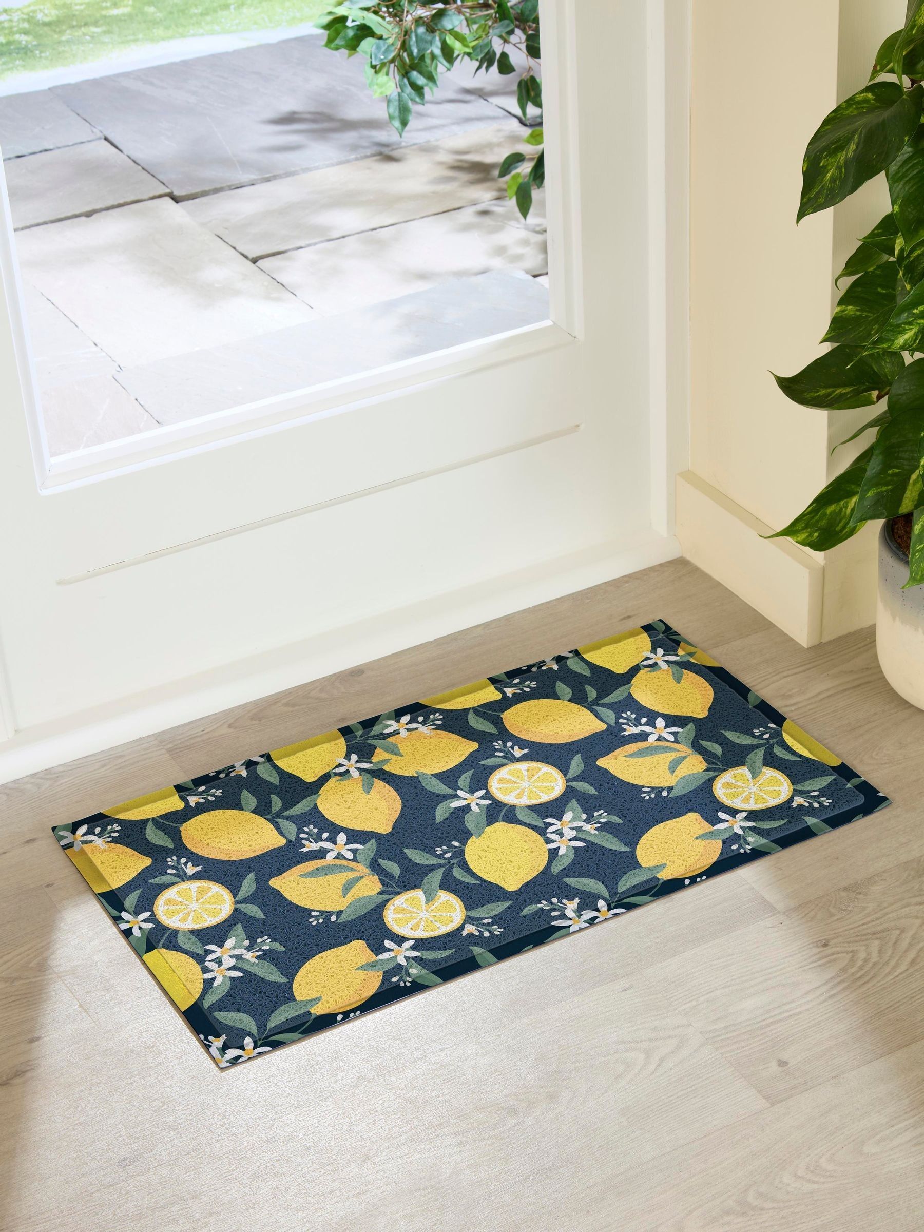 Artsy Mats Lemons Doormat - Black - Image 4