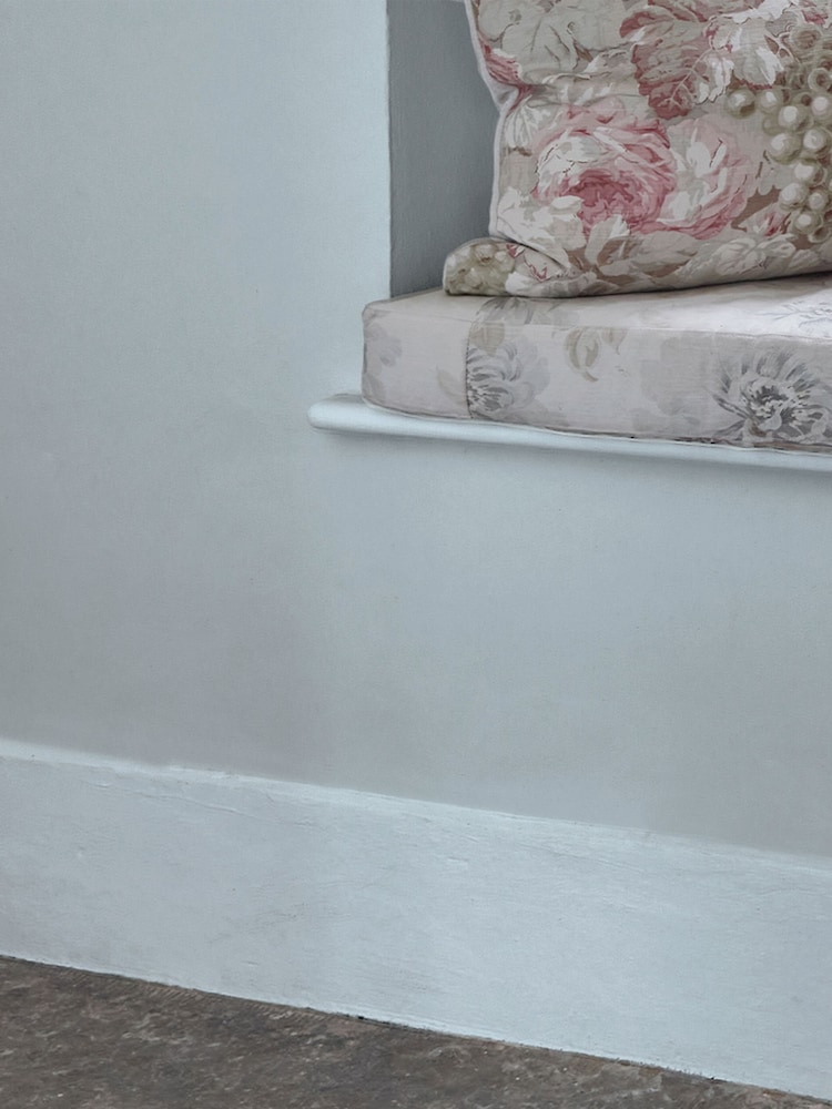 Shabby Chic Shabby Somerset Blue Mult Surface Matt Emulsion Paint 2.5Ltr - Image 6 of 6