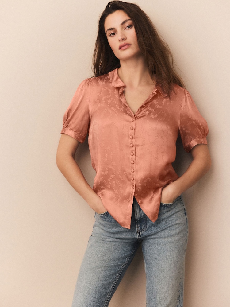Бледно-розовый - Jacquard Peter Pan Collar Puff Sleeve Satin Blouse - Image 1 of 8