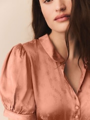 Бледно-розовый - Jacquard Peter Pan Collar Puff Sleeve Satin Blouse - Image 5 of 8