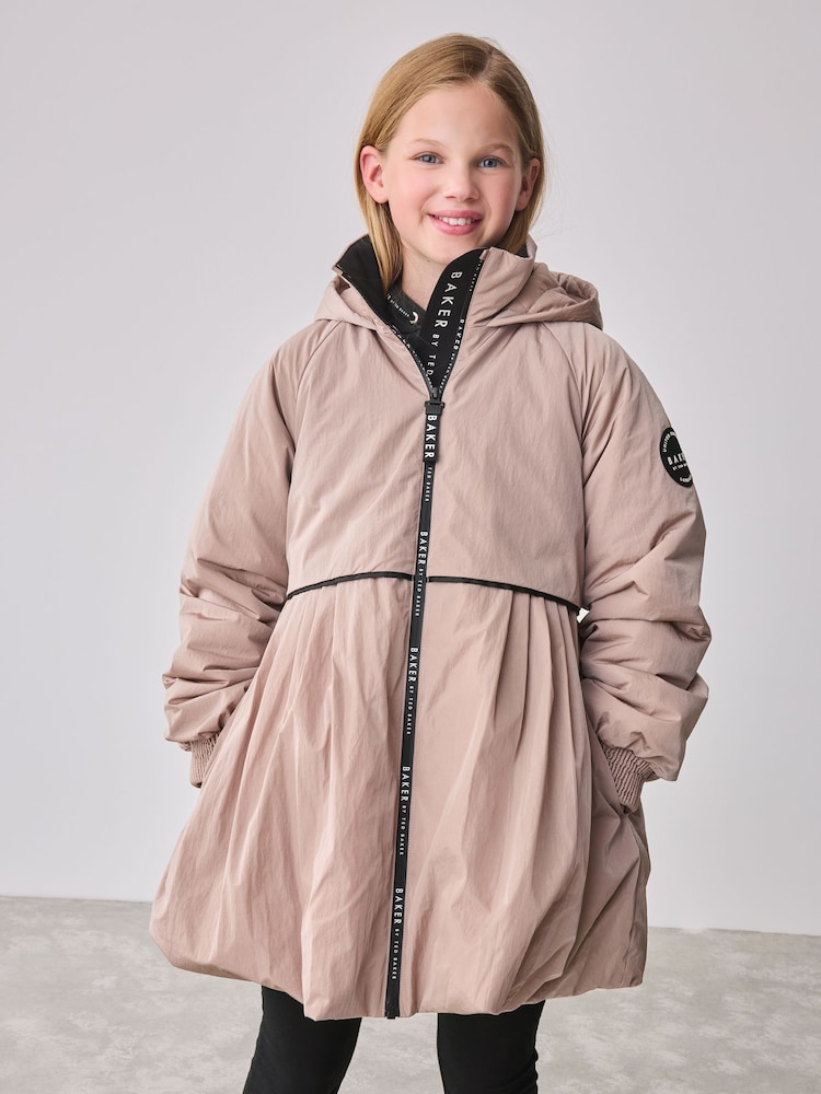 Auster - Baker by Ted Baker Shower Resistant Pleated Raincoat - Bild 1 von 17 Auster - Baker by Ted Baker Shower Resistant Pleated Raincoat - Bild 1 von 17
