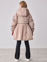 Auster - Baker by Ted Baker Shower Resistant Pleated Raincoat - Bild 6 von 17