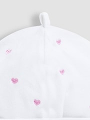 JoJo Maman Bébé 100% Organic Cotton Heart Embroidered Baby Hat - Imagen 2 de 4