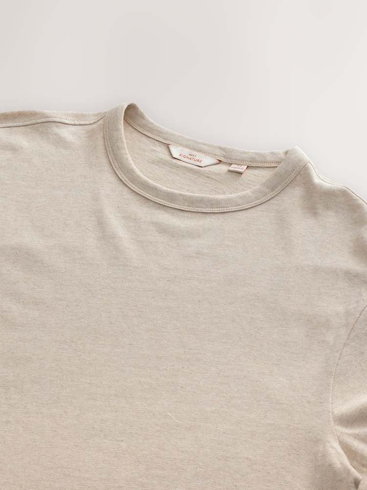 Luz neutra - Camiseta pesada exclusiva com linho - Imagem 9 de 9