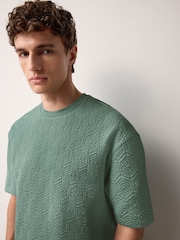 أخضر - Smart Textured T-Shirt - صورة 4 من 5