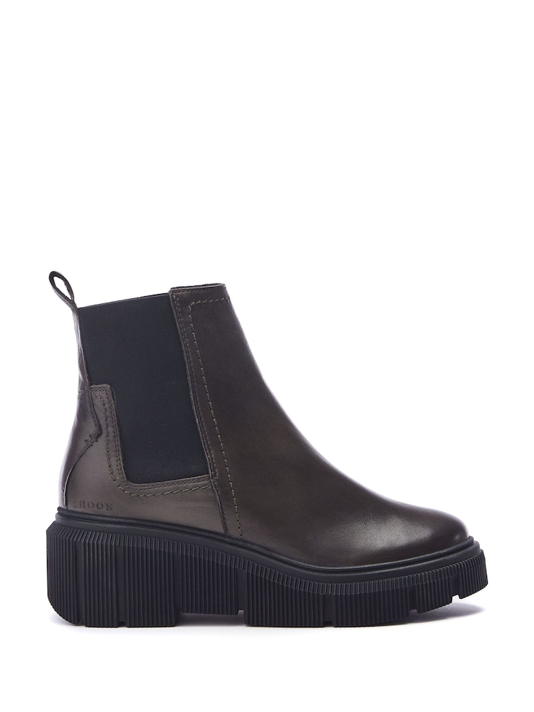 Moda in Pelle Otago Chelsea Leather Boots With Wedge Heel - Image 1 of 4