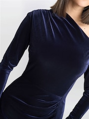 Gina Bacconi Blue Tess Velvet Off Shoulder Dress - Image 4 of 6