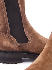 Braun - Moda in Pelle Olmeto Scalloped Rand Leather Chelsea Boots - Bild 4 von 4