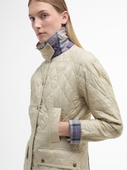 Barbour Cream Beadnell Quilt Jacket - Image 4 of 5