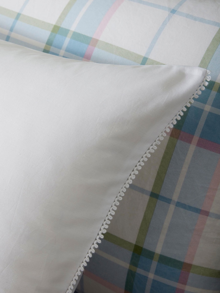 Laura Ashley White 100% Cotton Rianne Duvet Cover and Pillowcase Set - Image 2 of 2