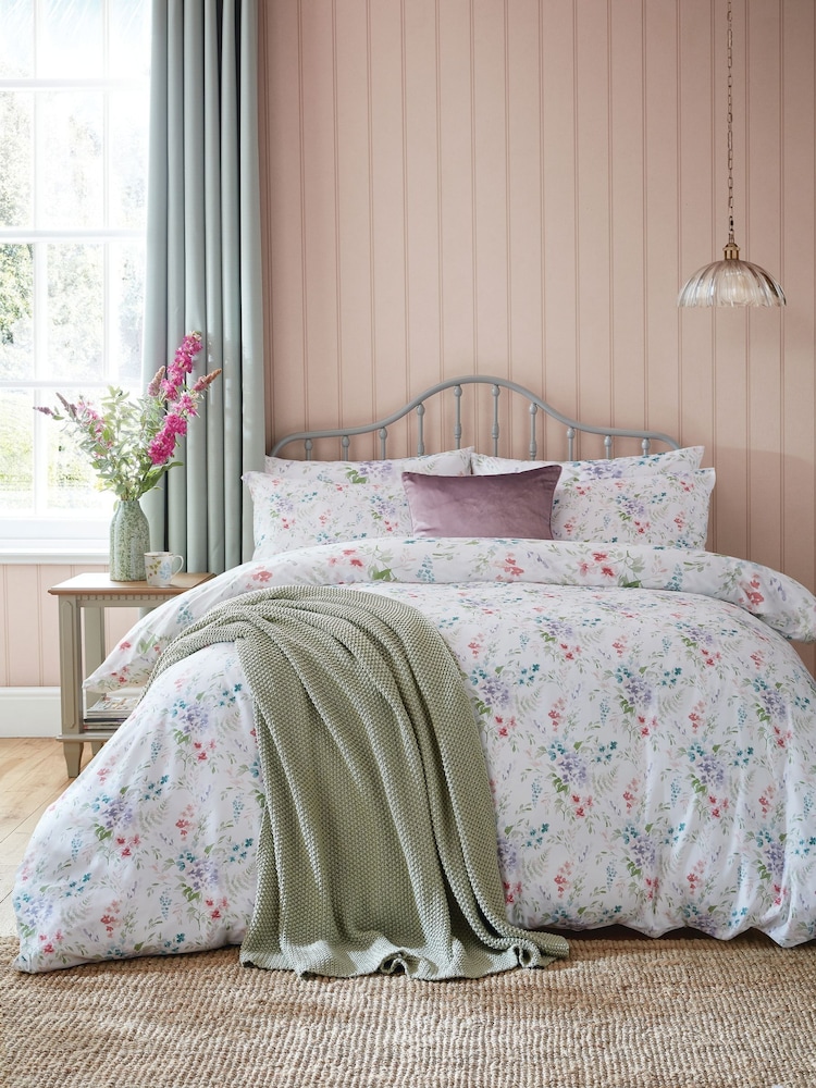 Laura Ashley 100% Cotton Aulden Flowers Duvet Cover and Pillowcase Set - Изображение 2 из 8