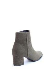 Heavenly Feet Constance Ankle Boots - Image 3 of 4
