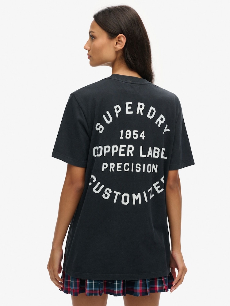Superdry Oversized Copper Label Chest Graphic 100% Cotton T-Shirt - Bild 2 von 5