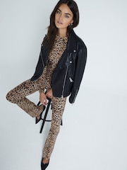 River Island Leopard/Black 2 Pack Rib Flare Leggings - Image 4 of 6