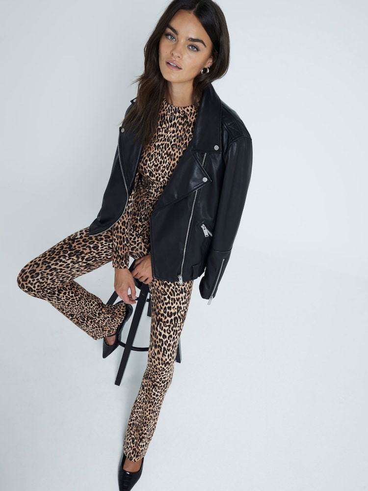 River Island Leopard/Black 2 Pack Rib Flare Leggings - Image 4 of 6