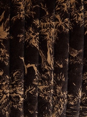 Joules Venetia Black/Gold Tie Front Quilted Velvet Gilet - Image 7 of 8