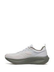 Saucony Mens Light Grey Surge 3 Trainers - Image 2 of 6